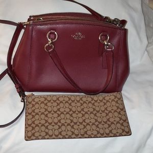 Coach purse (includes a small pouch)